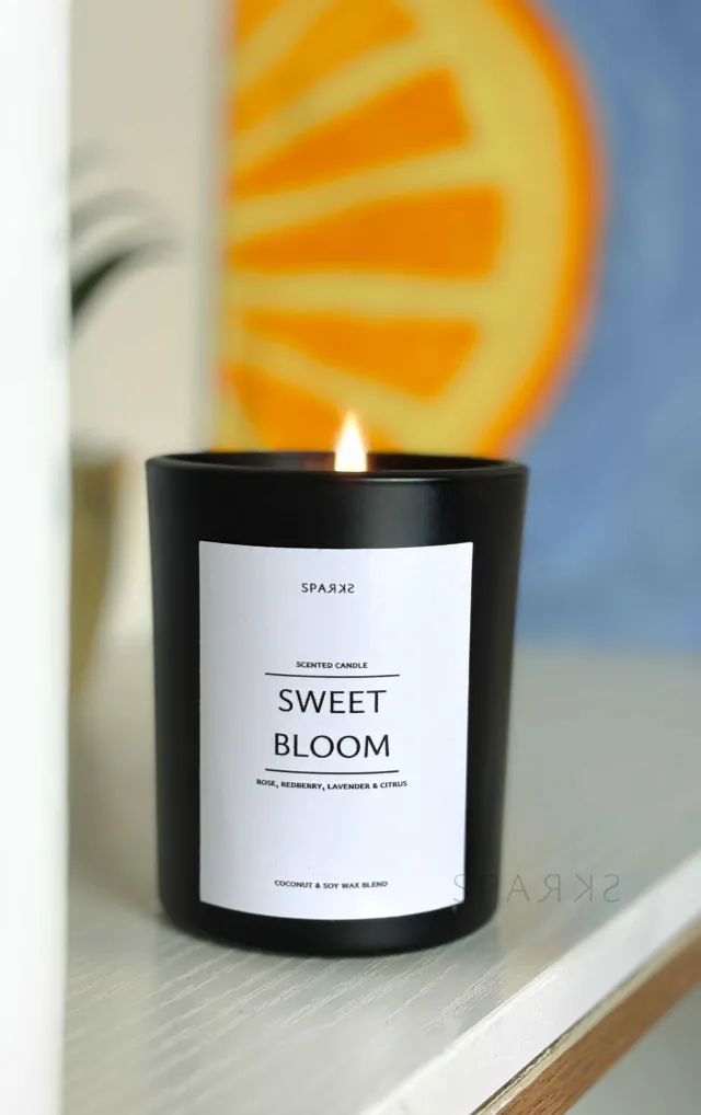 SWEET BLOOM Scented Candle
